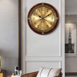 Horloge vintage avec mécanisme classique