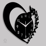 Horloge artistique en forme de cœur pour embellir vos murs