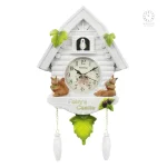 Horloge ancienne avec mécanisme à coucou traditionnel