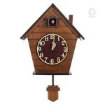 Modèle d'horloge coucou en bois