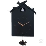 Coucou horloge avec un mécanisme silencieux et design unique