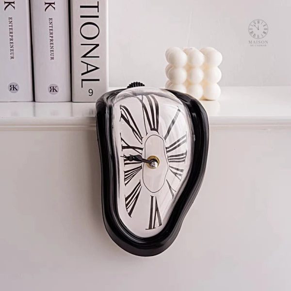 Décorative horloge Dali pour embellir votre intérieur