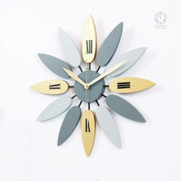 Style contemporain avec cette horloge murale décorative