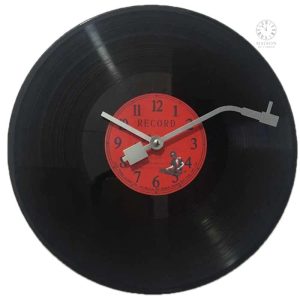 Accessoire déco original : horloge vinyle moderne