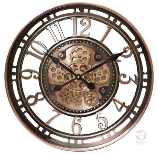 Engrenages vintage sur une horloge à chiffres romains