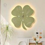 Horloge décorative à thème floral pour maison élégante