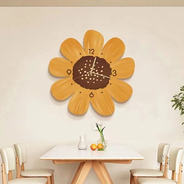 Horloge en forme de fleur, décoration murale chic