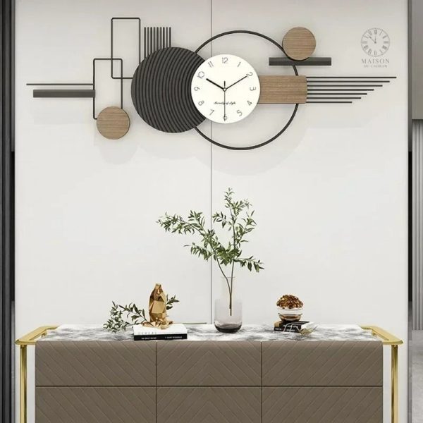 Grande horloge décorative au design contemporain