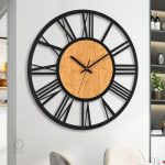 Horloge décorative en grand format avec chiffres romains