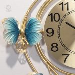 Horloge murale décorative au style contemporain