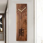 Horloge en bois pour décoration intérieure