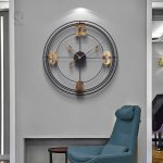 Horloge murale au style industriel moderne