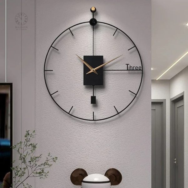 grande-horloge-murale-metal-1 Grande horloge murale en métal élégante et moderne