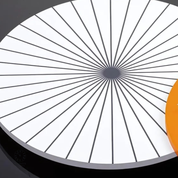 Design d'horloge murale inspiré par le style nordique