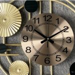 Grosse horloge au style contemporain
