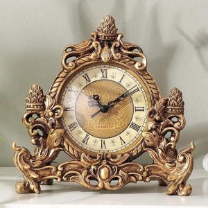 Horloge à Poser Ancienne en bois sculpté