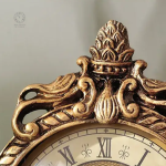 Horloge décorative en bois patiné