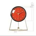 Pendule à poser, horloge de luxe pour un intérieur chic