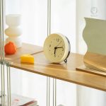 Horloge à Poser Nordique, élégance et simplicité