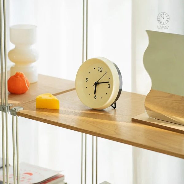 Horloge à Poser Nordique, élégance et simplicité