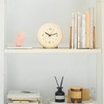 Horloge à Poser avec touches de design nordique