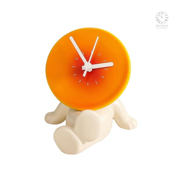 Élégante horloge à poser pour rehausser votre déco