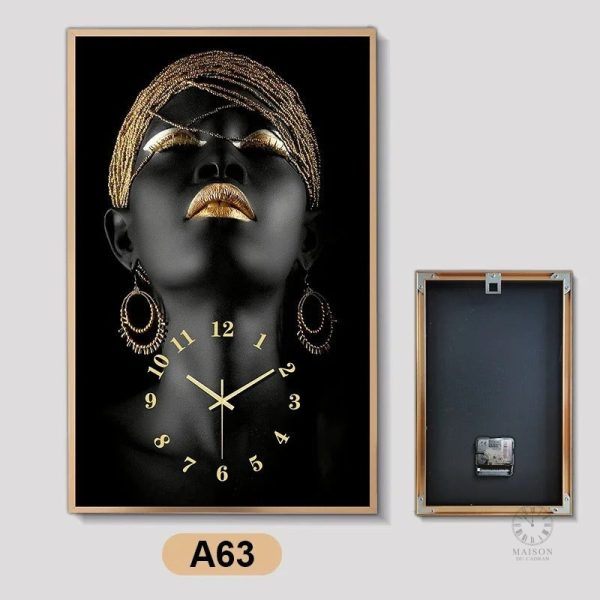Design élégant d'une horloge murale Africaine