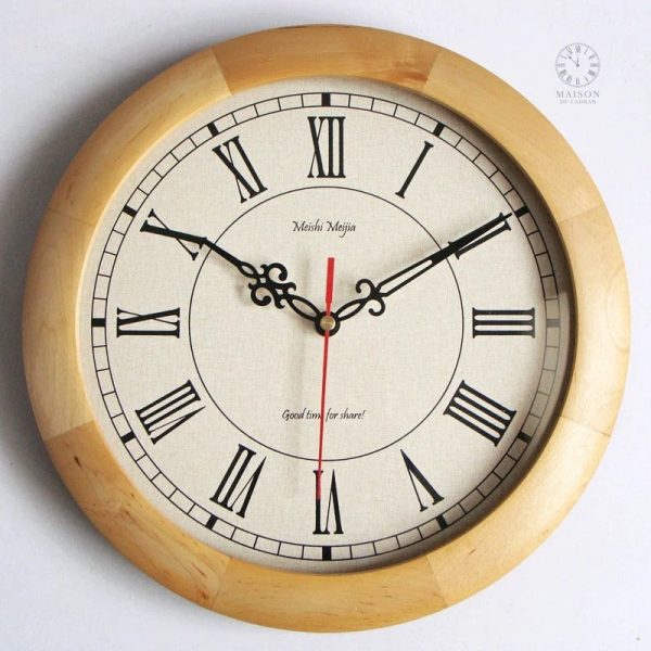 Horloge antique, style traditionnel, ajout décoratif intemporel