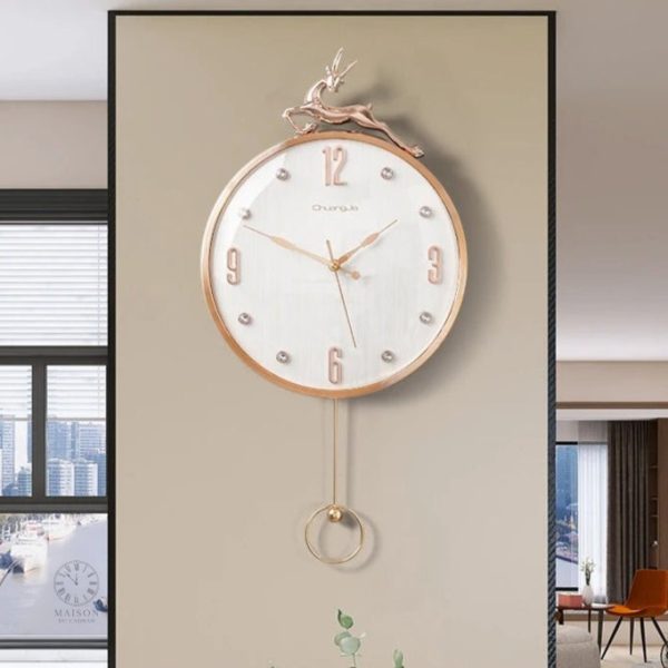 Horloge murale design alliant luxe et fonctionnalité
