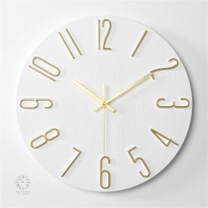 Horloge blanche au design élégant et moderne