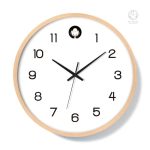 Horloge en bois design artisanal pour la maison