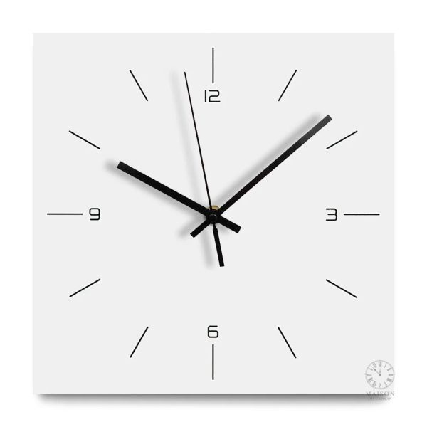 Horloge carrée blanche pour une ambiance moderne