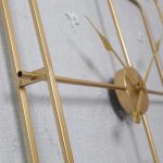 Horloge esthétique avec forme carrée unique