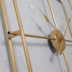 Horloge esthétique avec forme carrée unique