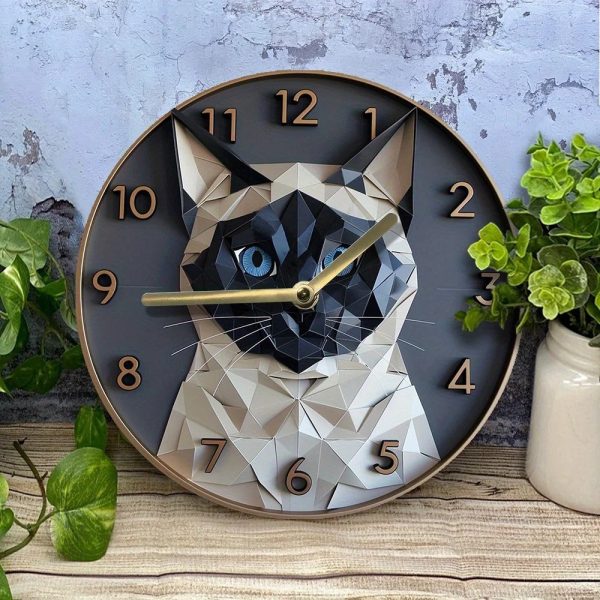 Horloge murale représentant un chat Siamois, style original et unique