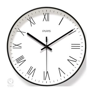 Détails en chiffres romains sur un fond classique