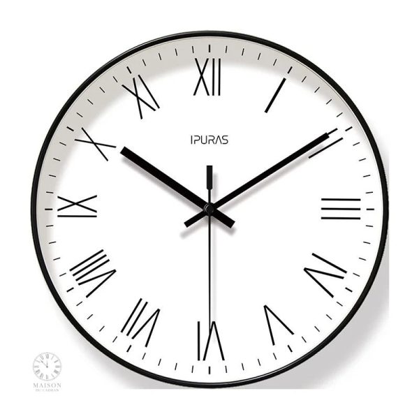 Détails en chiffres romains sur un fond classique