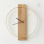 Horloge murale scandinave au style épuré