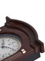 Horloge décorative Comtoise, idéale pour un intérieur classique