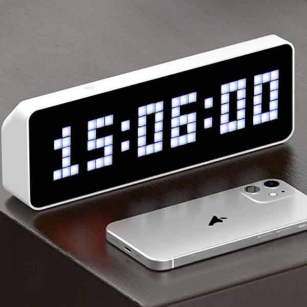 horloge-connectee-1 Horloge connectée moderne et originale pour un intérieur stylé