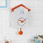 Horloge Coucou avec chiffres romains