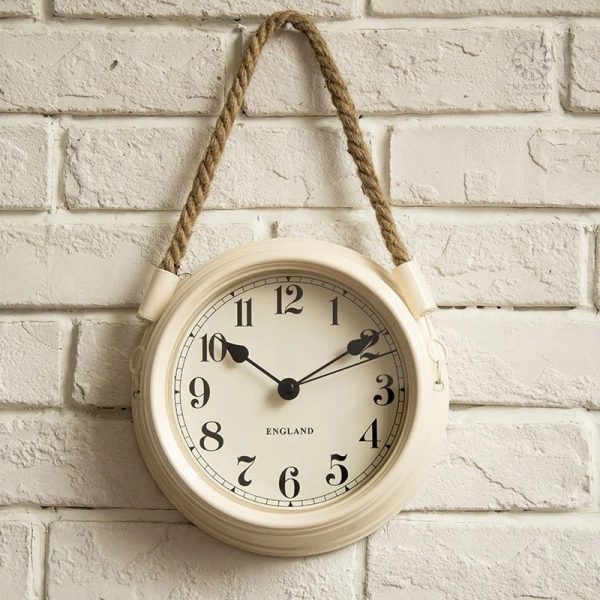 Horloge de cuisine fonctionnelle et esthétique