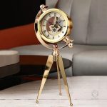 Horloge de Bureau avec design minimaliste et fonctionnel