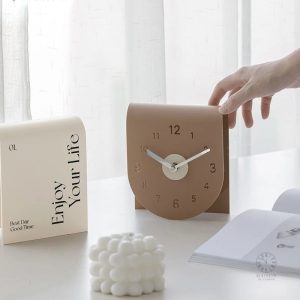 Horloge de bureau à poser élégante et moderne