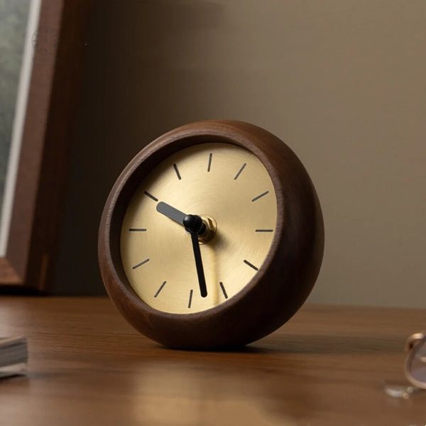 horloge-de-bureau-bois-1 Horloge de bureau en bois élégante et moderne