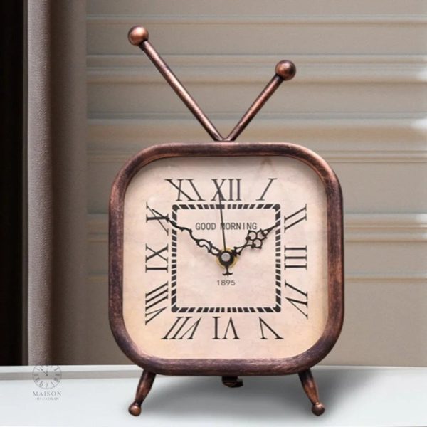 horloge-de-bureau-retro-1 Horloge de Bureau Rétro élégante en bois et métal