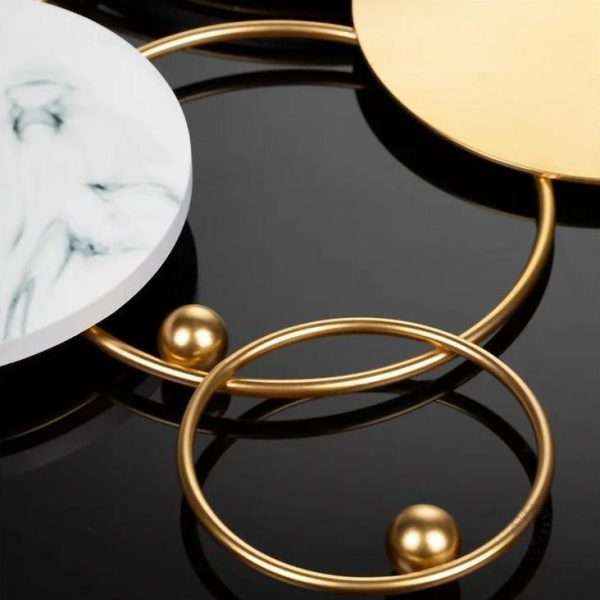 Horloge de Luxe avec cadran sophistiqué et minimalist
