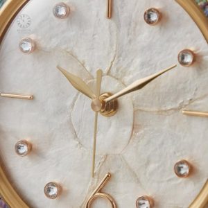 Horloge de table au design contemporain pour votre bureau