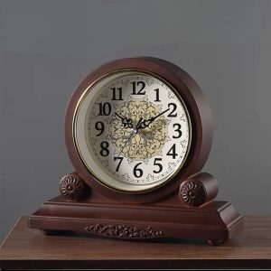 Horloge Murale Vintage au Style Classique et Élégant