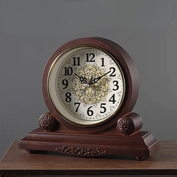 Horloge Murale Vintage au Style Classique et Élégant